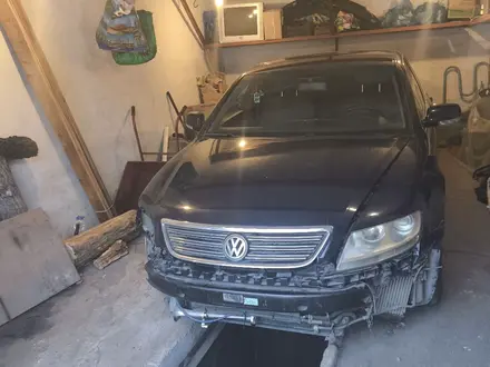 Volkswagen Phaeton 2005 года за 1 550 000 тг. в Темиртау