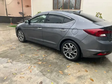 Hyundai Elantra 2020 года за 8 000 000 тг. в Шымкент – фото 7