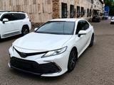 Toyota Camry 2021 годаүшін19 300 000 тг. в Астана – фото 2