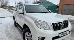 Toyota Land Cruiser Prado 2013 года за 15 700 000 тг. в Актобе – фото 2