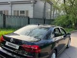 Volkswagen Passat 2017 года за 8 400 000 тг. в Алматы – фото 2