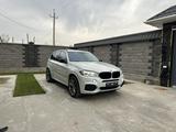 BMW X5 2015 года за 14 700 000 тг. в Шымкент – фото 2