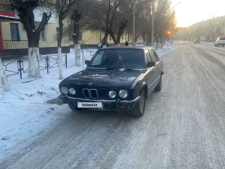 BMW 520 1988 года за 450 000 тг. в Жезказган