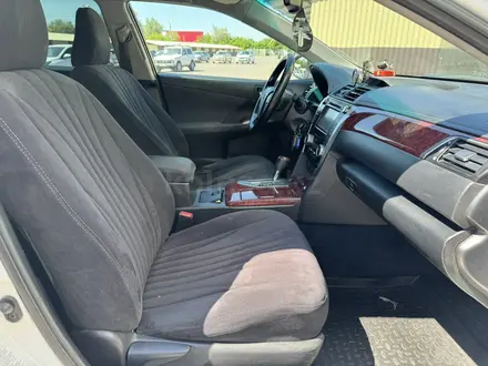 Toyota Camry 2014 года за 8 600 000 тг. в Павлодар – фото 19