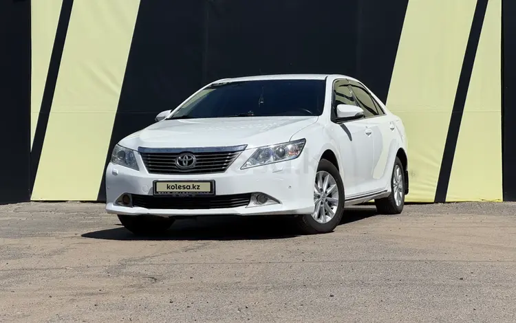 Toyota Camry 2014 годаүшін8 600 000 тг. в Павлодар