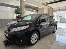 Toyota Sienna, 2017