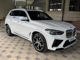 BMW X5 2022 года за 38 000 000 тг. в Алматы