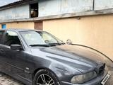 BMW 528 1997 года за 2 200 000 тг. в Алматы