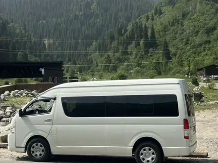 Toyota Hiace 2016 года за 17 000 000 тг. в Алматы – фото 3