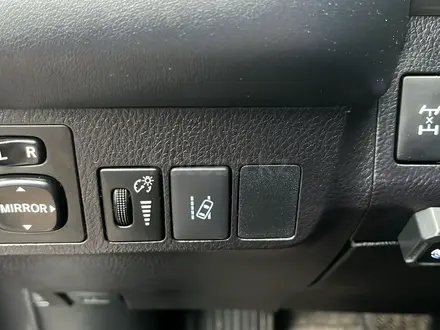 Toyota RAV4 2018 года за 8 500 000 тг. в Уральск – фото 10