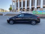 Hyundai Elantra 2018 года за 8 500 000 тг. в Атырау – фото 4