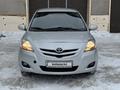 Toyota Yaris 2010 года за 3 790 000 тг. в Караганда – фото 3