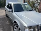 Mercedes-Benz E 300 1992 года за 2 500 000 тг. в Алматы