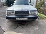 Mercedes-Benz E 300 1992 года за 2 500 000 тг. в Алматы – фото 2