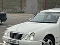 Mercedes-Benz E 320 2002 года за 6 500 000 тг. в Шымкент – фото 2
