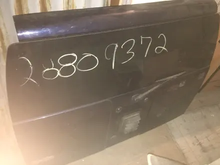 Крышка багажника hummer h3 за 150 000 тг. в Алматы