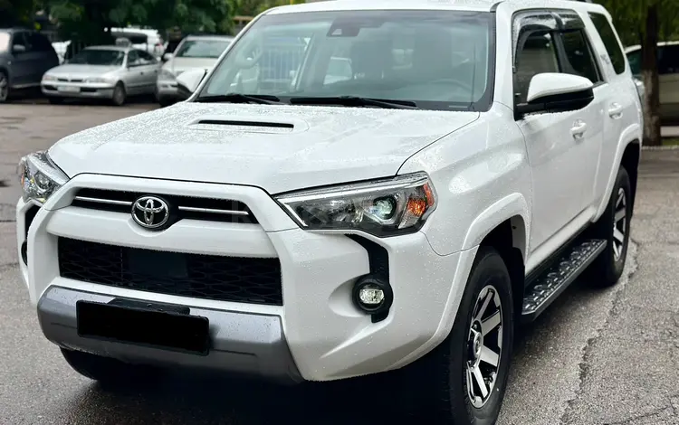 Toyota 4Runner 2021 годаүшін31 000 000 тг. в Алматы