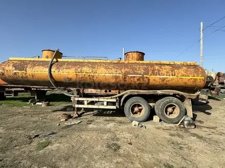 НефАЗ  П/п цистерна 1997 года за 1 000 000 тг. в Атырау – фото 3
