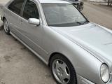 Mercedes-Benz E 220 1999 года за 4 200 000 тг. в Астана – фото 5