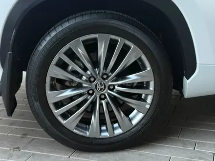 Toyota Highlander 2023 года за 29 950 000 тг. в Астана – фото 13