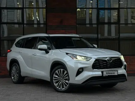 Toyota Highlander 2023 года за 29 950 000 тг. в Астана – фото 2