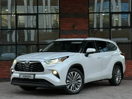Toyota Highlander 2023 года за 29 950 000 тг. в Астана