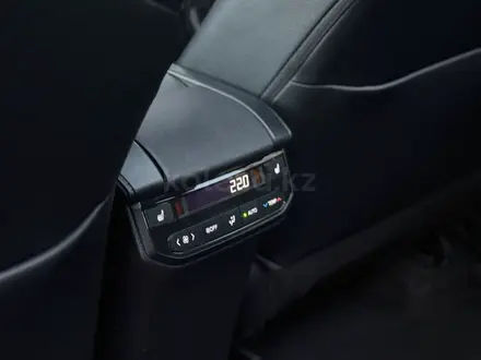 Toyota Highlander 2023 года за 29 950 000 тг. в Астана – фото 8