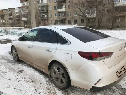 Hyundai Sonata 2018 года за 7 000 000 тг. в Астана – фото 3