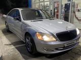 Mercedes-Benz S 350 2006 года за 6 500 000 тг. в Жетысай – фото 2