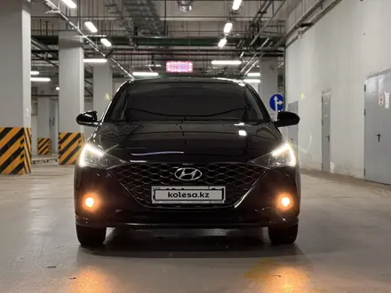 Hyundai Accent 2021 года за 6 850 000 тг. в Астана – фото 3
