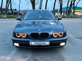 BMW 528 1997 года за 3 000 000 тг. в Алматы – фото 2