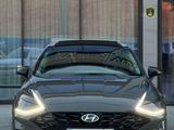 Hyundai Sonata 2022 года за 13 500 000 тг. в Шымкент – фото 3