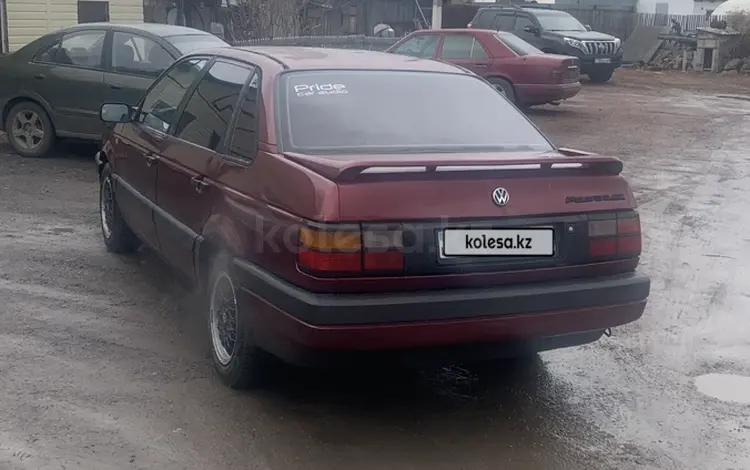 Volkswagen Passat 1992 годаfor1 200 000 тг. в Караганда