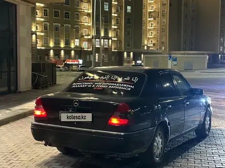 Mercedes-Benz C 280 1995 года за 2 300 000 тг. в Актау – фото 3