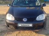 Volkswagen Golf 2006 годаүшін3 000 000 тг. в Рудный