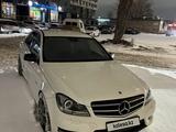 Mercedes-Benz C 200 2011 года за 6 700 000 тг. в Астана