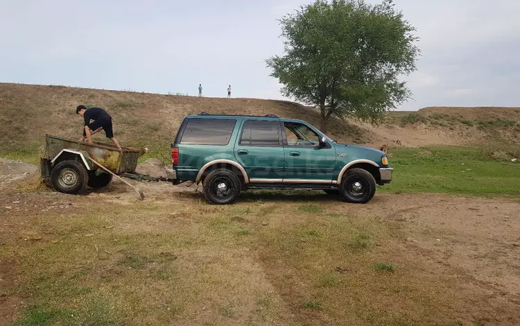 Ford Expedition 1997 года за 4 500 000 тг. в Алматы