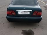 Mercedes-Benz E 230 1997 года за 3 000 000 тг. в Петропавловск – фото 5