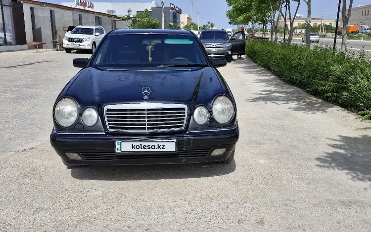 Mercedes-Benz E 280 1996 годаүшін2 800 000 тг. в Актау