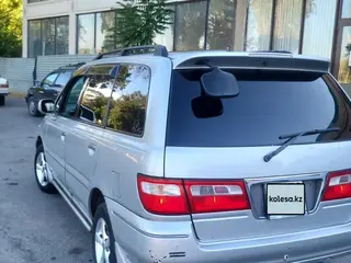 Nissan Presage, 1998