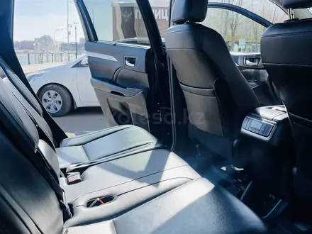 Toyota Highlander 2019 года за 18 500 000 тг. в Атырау – фото 6