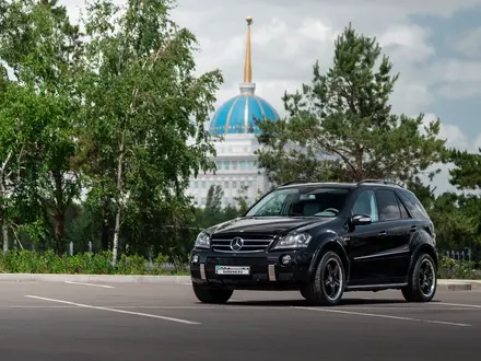 Mercedes-Benz ML 63 AMG 2006 года за 13 800 000 тг. в Астана – фото 4