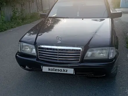 Mercedes-Benz C 180 1994 года за 1 700 000 тг. в Талдыкорган