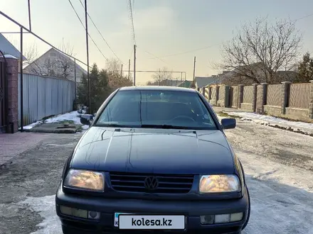 Volkswagen Vento 1994 года за 2 150 000 тг. в Алматы – фото 11