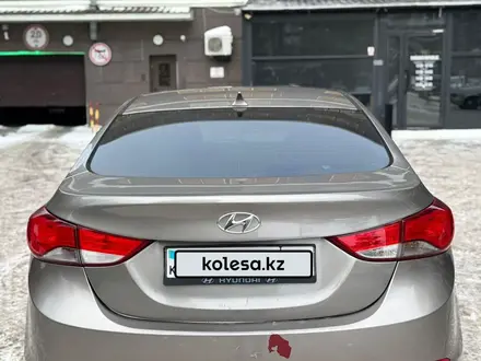 Hyundai Elantra 2014 года за 5 400 000 тг. в Астана – фото 3