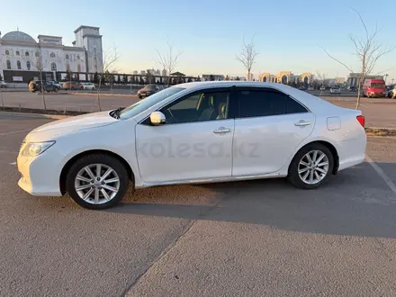 Toyota Camry 2012 года за 9 000 000 тг. в Астана – фото 2
