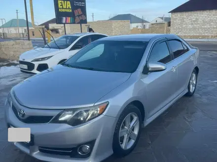 Toyota Camry 2013 года за 6 000 000 тг. в Бейнеу – фото 2