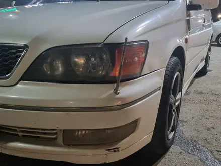 Toyota Vista 1999 года за 2 500 000 тг. в Жезказган – фото 2