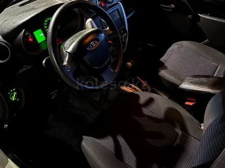 ВАЗ (Lada) Granta 2190 2014 года за 2 600 000 тг. в Караганда – фото 4