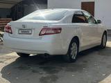 Toyota Camry 2011 года за 4 800 000 тг. в Алматы – фото 2